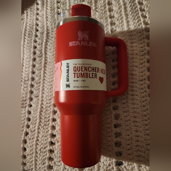 Brand new Stanley Target red release cup - Picture 6 of 6